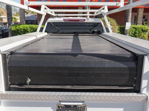 Used 2021 Chevrolet Silverado 2500 W/T w/ WT Fleet Convenience Package image 9