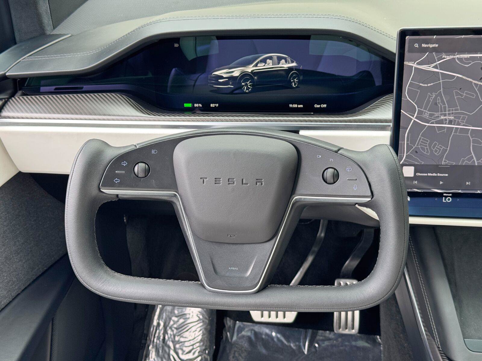Used 2023 Tesla Model X Plaid AWD/4WD image 18