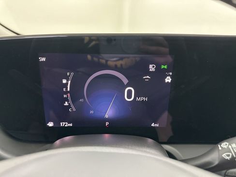 New 2026 Buick Encore GX Avenir w/ Avenir Technology Package AWD/4WD image 40