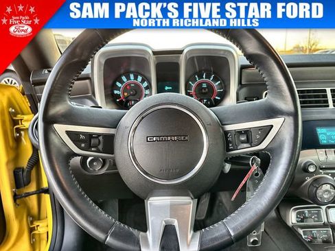 Used 2010 Chevrolet Camaro LT image 23