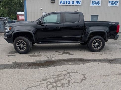 Used 2022 Chevrolet Colorado ZR2 AWD/4WD image 3