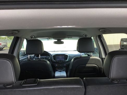 Used 2023 GMC Terrain SLT AWD/4WD image 25
