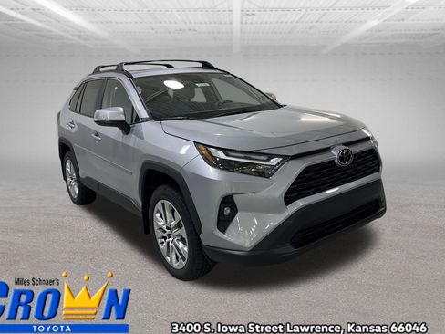 New 2025 Toyota RAV4 XLE Premium image 4