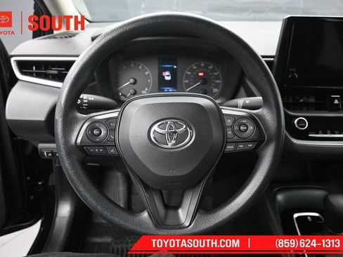 Used 2023 Toyota Corolla LE FWD image 20