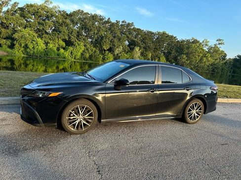 Certified 2023 Toyota Camry SE FWD image 2