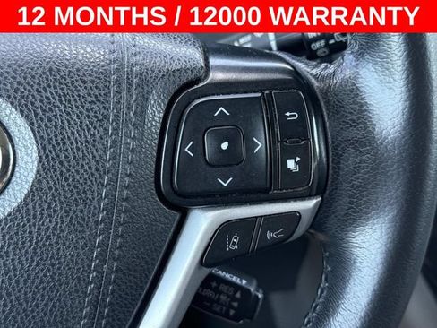 Used 2019 Toyota Sienna XLE FWD image 21