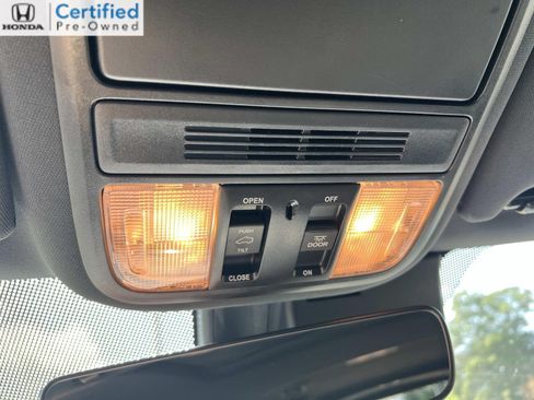Used 2023 Honda Passport TrailSport image 24