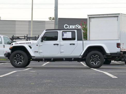 Used 2023 Jeep Gladiator Rubicon w/ Cold Weather Group AWD/4WD image 7