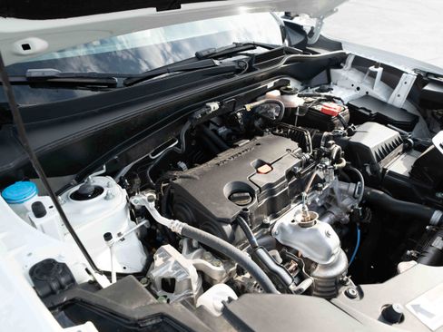 Used 2024 Honda HR-V Sport image 32