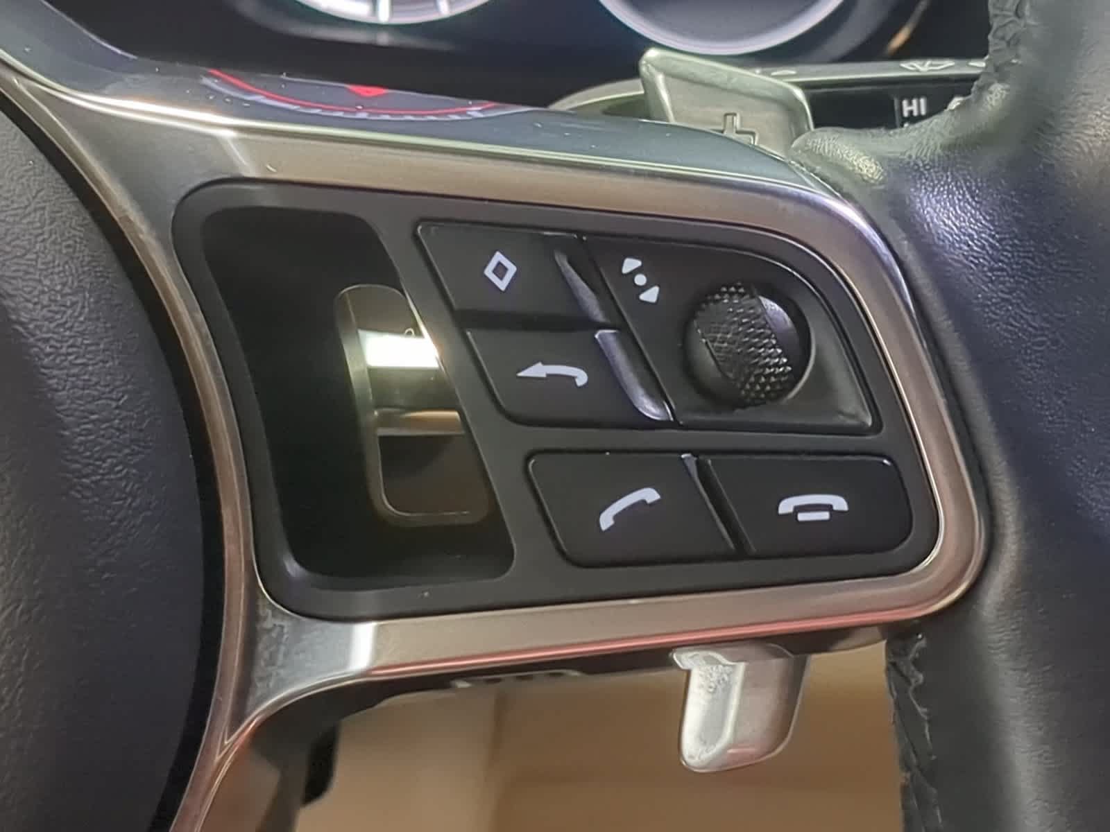 Used 2019 Porsche Cayenne S AWD/4WD image 25