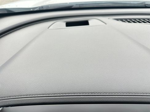 Used 2025 Buick Encore GX Preferred image 34