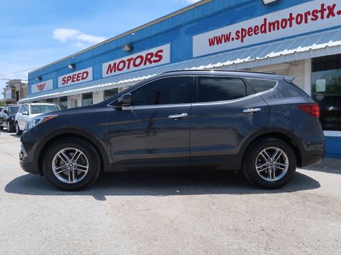 Used 2017 Hyundai Santa Fe Sport AWD/4WD image 3