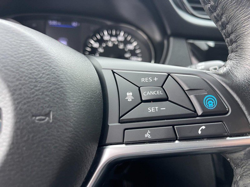 Used 2019 Nissan Rogue SV w/ Premium Package FWD image 25