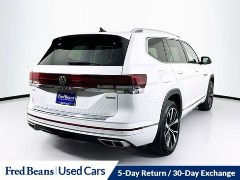 Used 2024 Volkswagen Atlas SEL Premium R-Line image 7