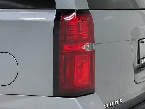 Used 2019 Chevrolet Tahoe LS AWD/4WD image 35