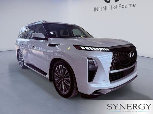 Certified 2026 INFINITI QX80 Luxe w/ Cargo Package RWD image 3