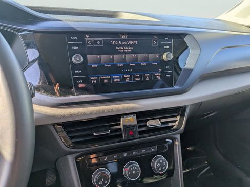 Certified 2023 Volkswagen Taos SE w/ Black Wheel Package FWD image 21