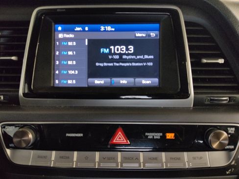 Used 2019 Hyundai Sonata ECO image 25