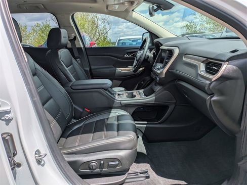 Used 2023 GMC Acadia Denali w/ Trailering Package image 27