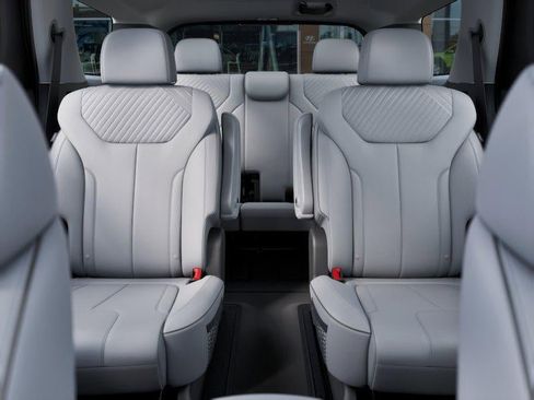 New 2025 Hyundai Palisade SEL image 12