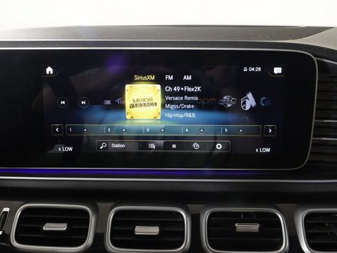 Used 2022 Mercedes-Benz GLE 450 4MATIC w/ AMG Line Exterior image 48