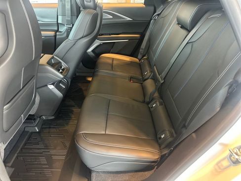 New 2026 Cadillac Lyriq Premium Luxury w/ LPO, Floor Liner Package AWD/4WD image 9