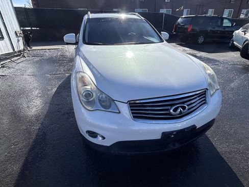 Used 2011 INFINITI EX35 Journey w/ Premium Pkg image 14