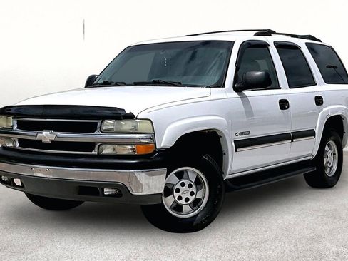 Used 2003 Chevrolet Tahoe LS w/ Cargo Package RWD image 14
