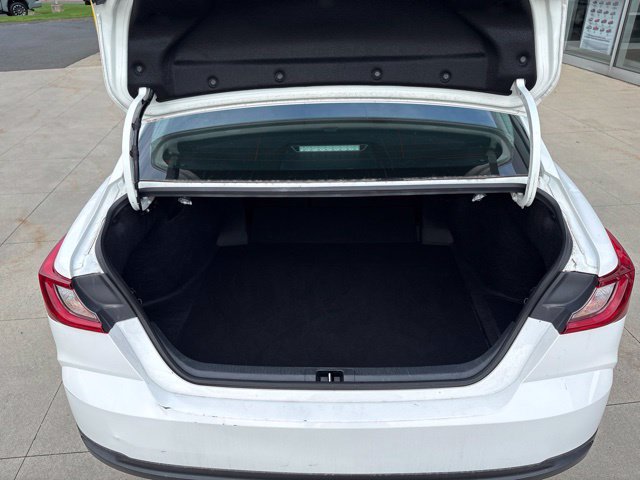 Used 2025 Toyota Camry LE FWD image 27