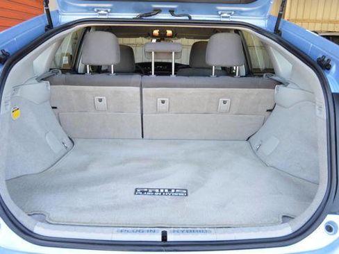 Used 2013 Toyota Prius Prime Plug-In Hybrid image 33