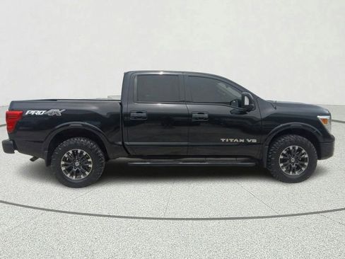 Used 2019 Nissan Titan PRO-4X w/ Pro-4x Convenience Package AWD/4WD image 7