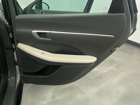 Used 2022 Hyundai Sonata SEL w/ Convenience Package image 43