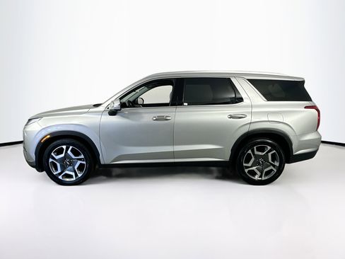 Used 2023 Hyundai Palisade SEL FWD image 8