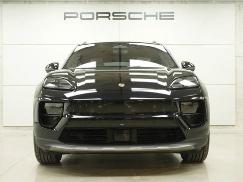 New 2026 Porsche Macan 4 Electric AWD/4WD image 10