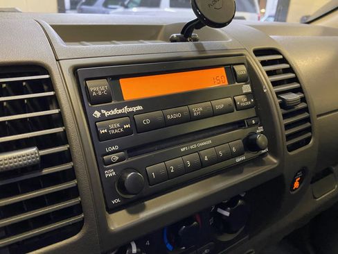 Used 2005 Nissan Xterra Off-Road image 27