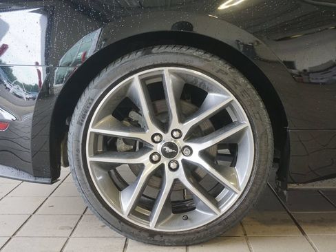 Used 2015 Ford Mustang GT Premium RWD image 22