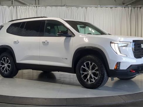 Used 2024 GMC Acadia AT4 w/ Super Cruise Package AWD/4WD image 2