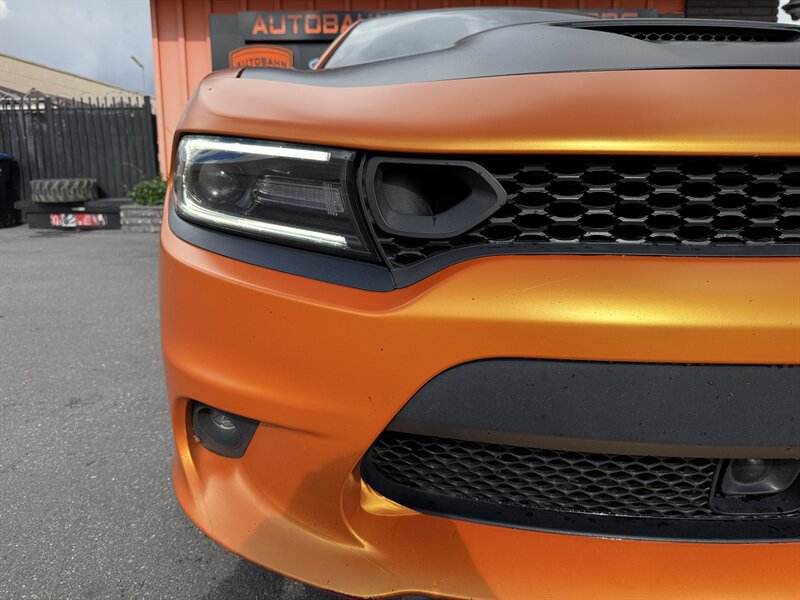 Used 2018 Dodge Charger R/T Scat Pack w/ Dynamics Package RWD image 4