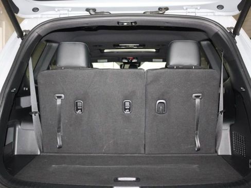 Used 2023 Kia Telluride EX X-Line image 9