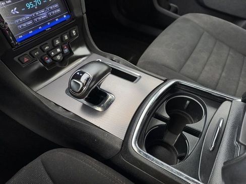 Used 2014 Dodge Charger SE image 16