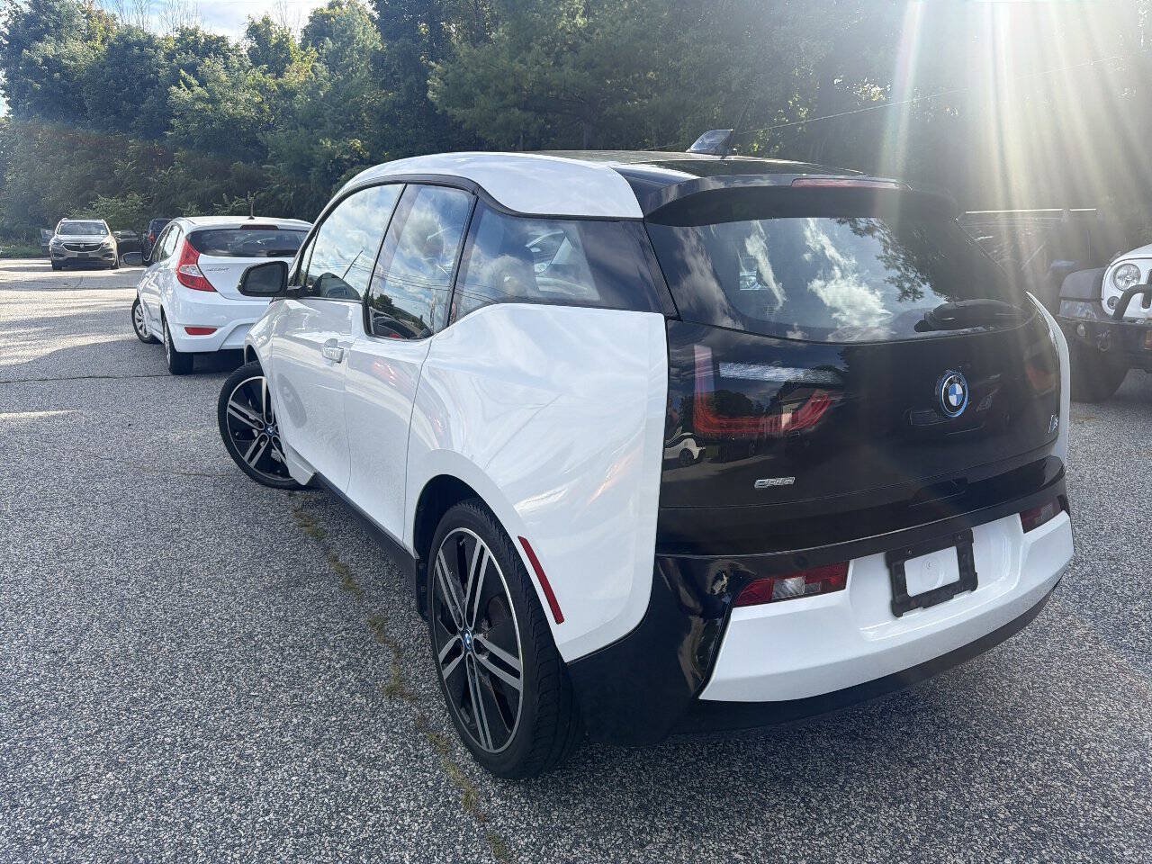 Used 2015 BMW i3 RWD image 8