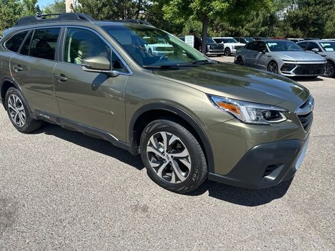 Used 2021 Subaru Outback Limited XT w/ Popular Package #2 AWD/4WD image 3