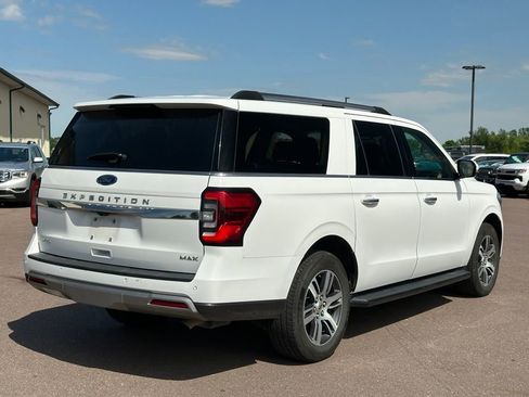 Used 2024 Ford Expedition Max Limited AWD/4WD image 6