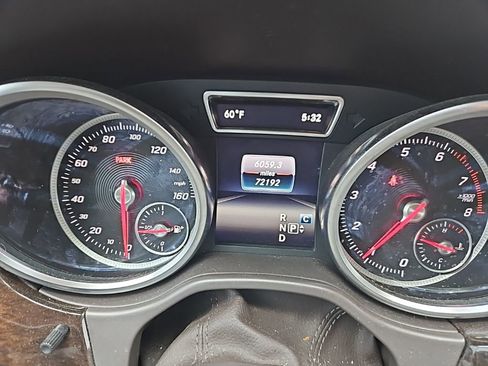 Used 2018 Mercedes-Benz GLE 350 4MATIC image 3