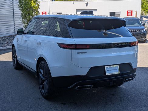 New 2026 Land Rover Range Rover Sport SE AWD/4WD image 7