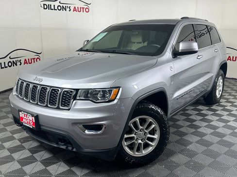 Used 2018 Jeep Grand Cherokee Laredo AWD/4WD image 1