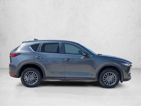 Used 2020 MAZDA CX-5 Touring FWD image 4