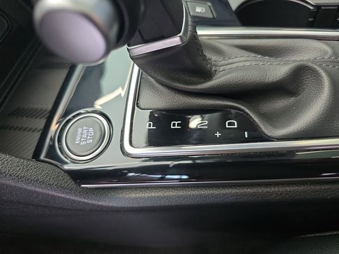 Certified 2025 Kia Sportage SX image 33