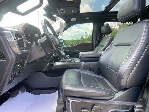 Used 2021 Ford F150 Lariat w/ Equipment Group 502A High AWD/4WD image 12