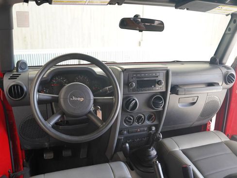 Used 2009 Jeep Wrangler X AWD/4WD image 11